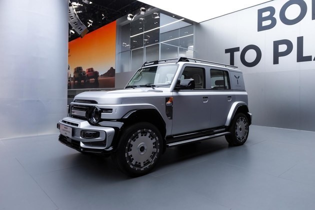 iCAR V23赛博版迎来首秀 V23多版型家族集体亮相